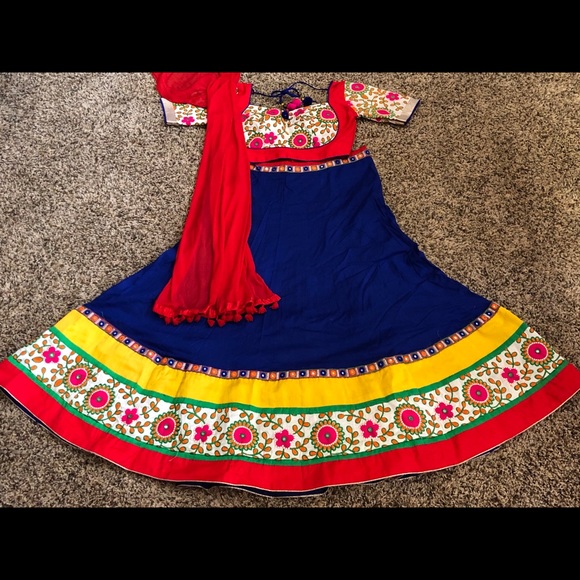 Chaniya Choli Full Set - Picture 1 of 4